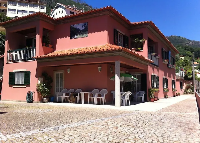 Residencial Ribeiro 3*